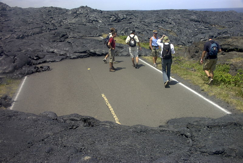HawaiiLavaNoRoad