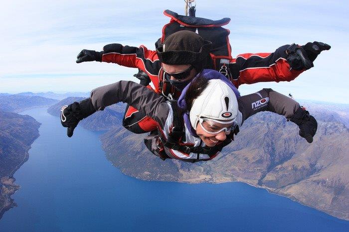 Jump! Fallschirmspringen in Neusseeland