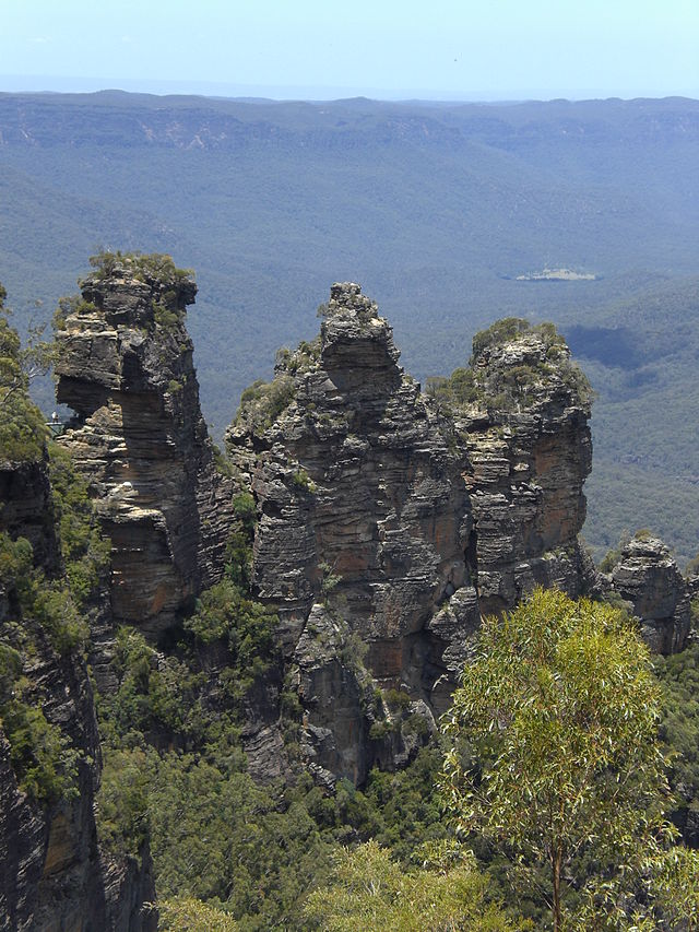Three Sisters