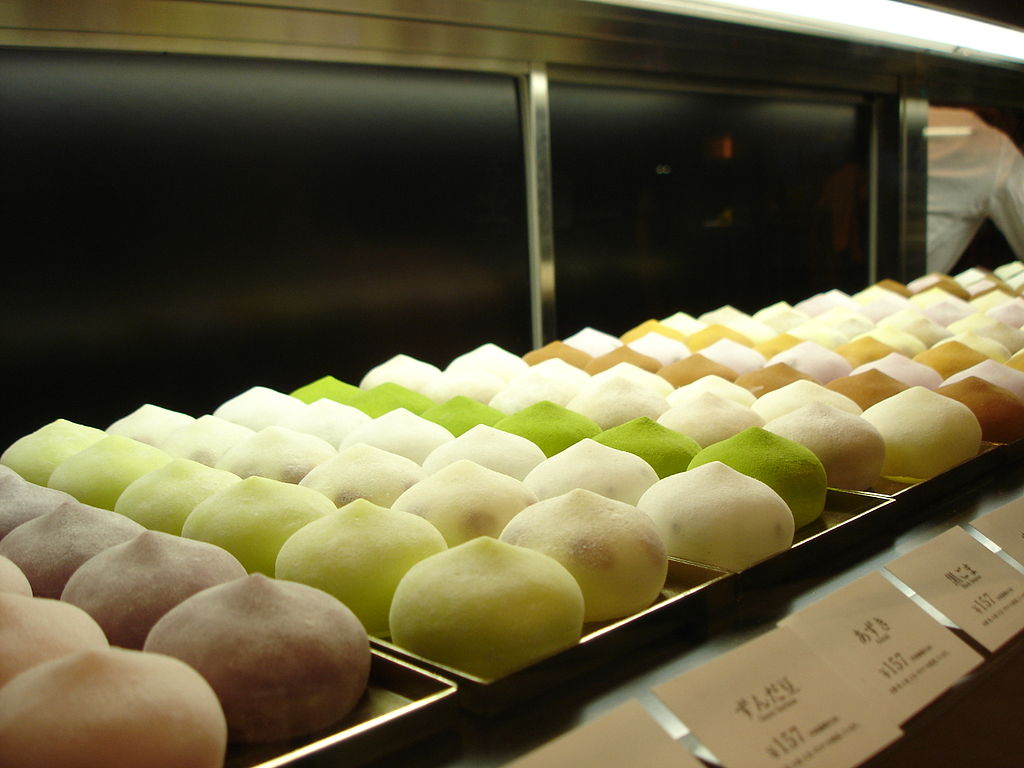 Mochis gibt es an Weihnachten in allen Farben und Formen.