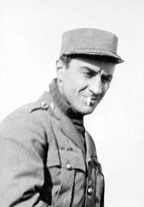 James_Norman_Hall_1917.jpg